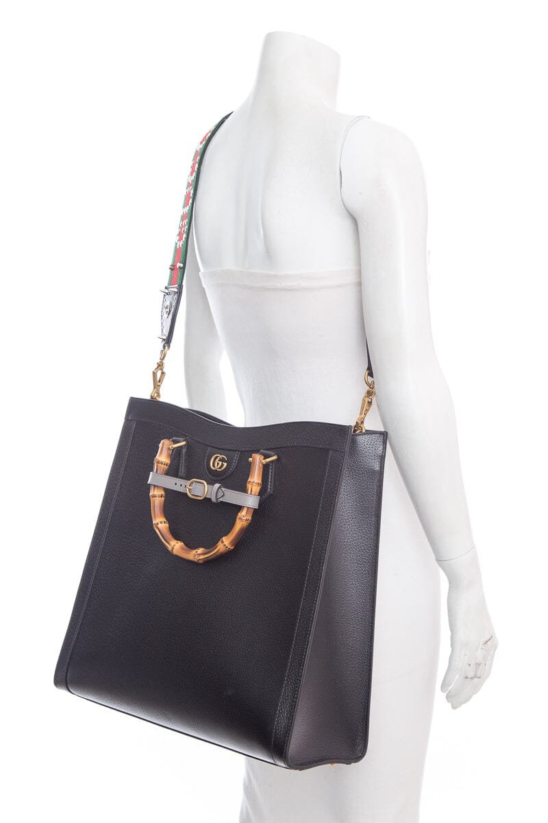 Gucci Calfskin Studded Maxi Diana Black Tote Bag Cuir | AlmaBagz
