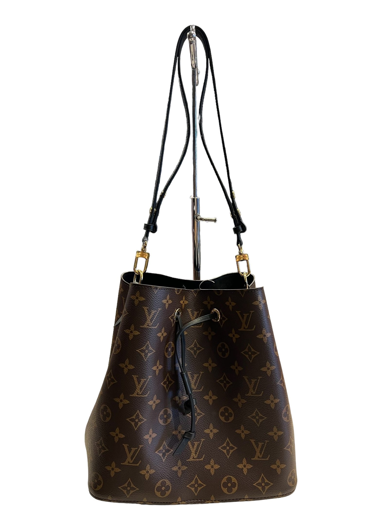 Handbag Designer By Louis Vuitton NeoNoe MM Size: Medium | AlmaBagz