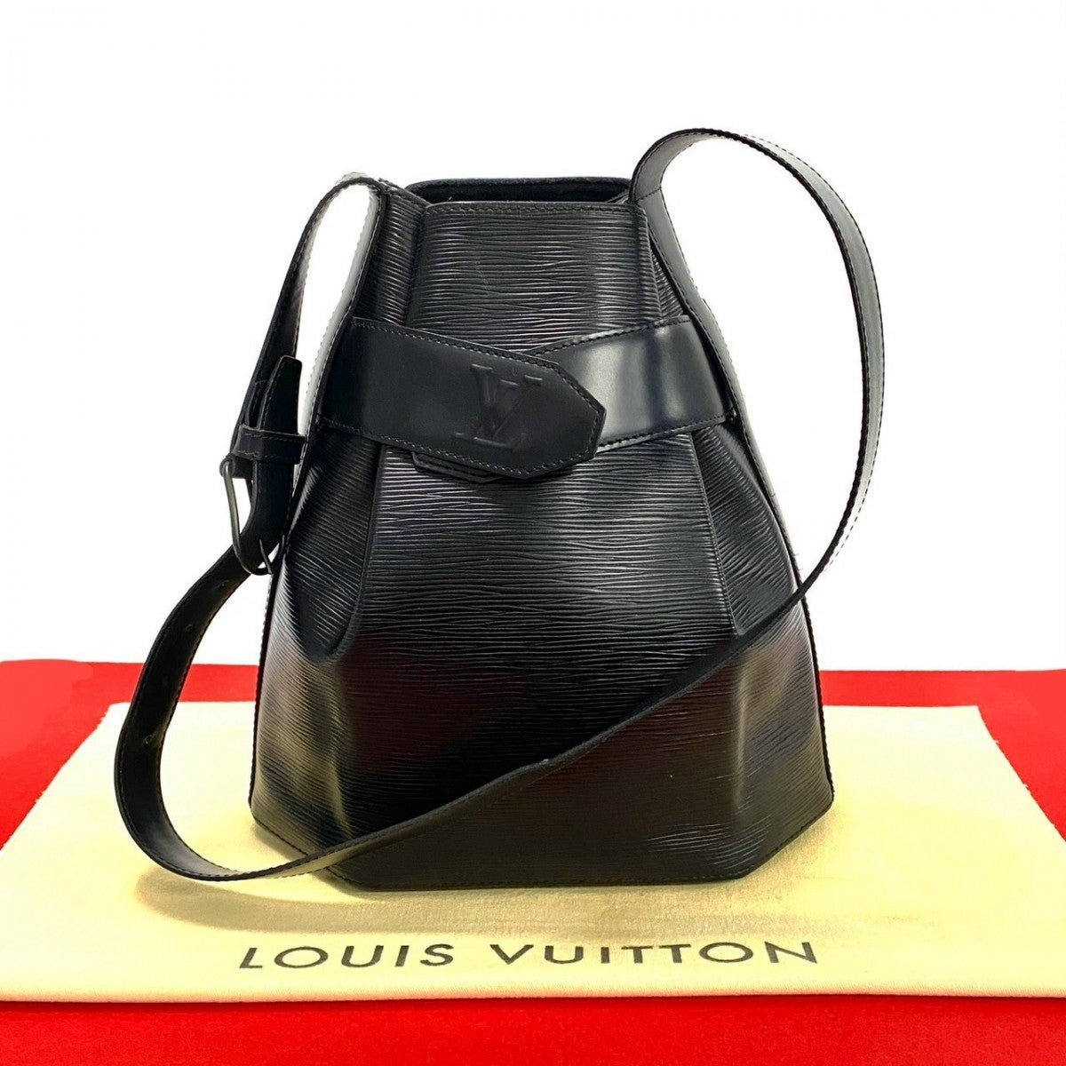 LOUIS VUITTON Shoulder Bag Epi Leather black Epi Sac De Paul PM | AlmaBagz - Image 9