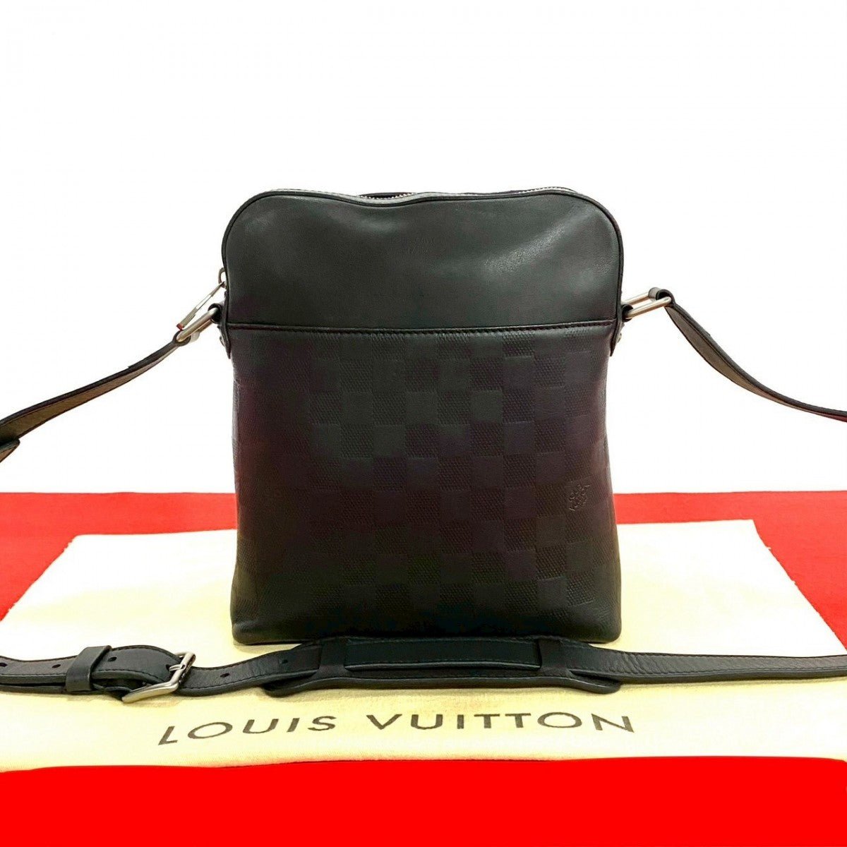 LOUIS VUITTON Shoulder Bag leather black Damier Anfini Pochette District | AlmaBagz - Image 10