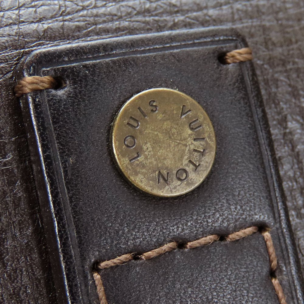 LOUIS VUITTON Shoulder Bag M92995 leather Brown Utah Yuma mens Used | AlmaBagz - Image 4