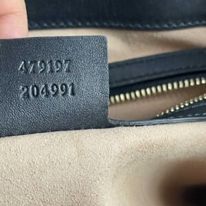 GUCCI Padlock Chain Tote GG Supreme Monogram Bees Medium Brown Handbag Excellent | AlmaBagz
