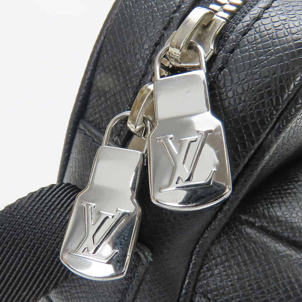 LOUIS VUITTON Shoulder Bag M30233 Monogram Eclipse , Taiga Noir Outdoor Messenger PM mens Used | AlmaBagz - Image 15