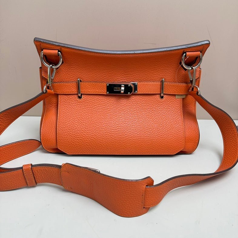 HERMES Taurillon Clemence Jypsiere 28 Orange B23-16 | AlmaBagz