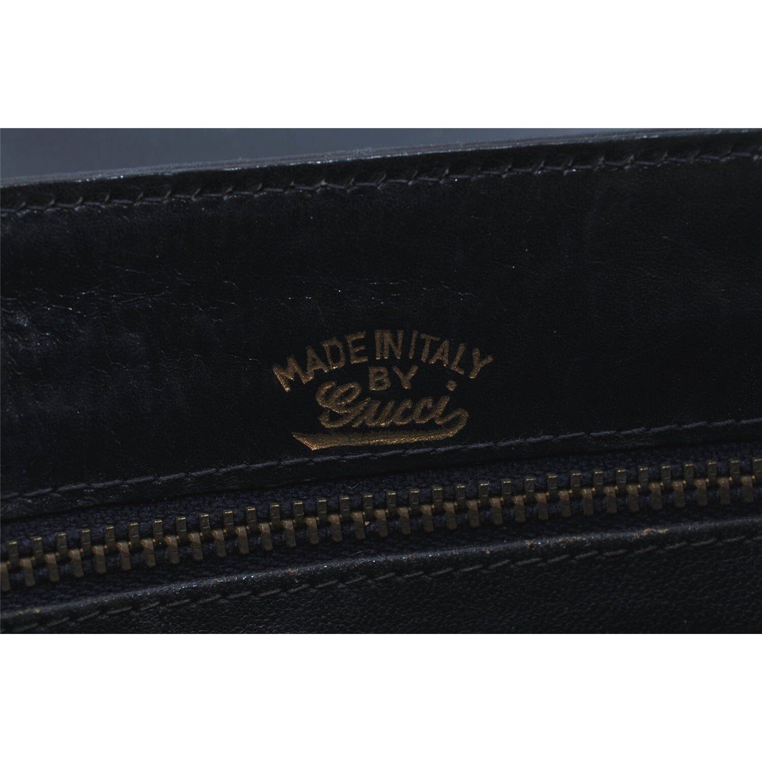 Gucci 1973 navy leather roomy handbag with a gold GG snap | AlmaBagz - Image 2