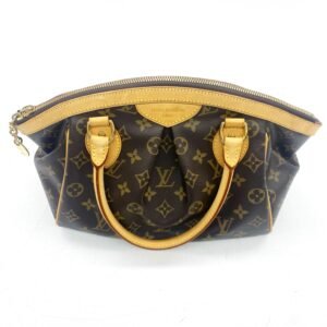 Handbag Luxury Designer By Louis Vuitton Size: Medium | AlmaBagz