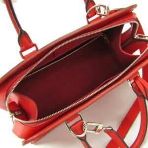Louis Vuitton Epi Vaneau MM Bag Epi Leather Red | AlmaBagz