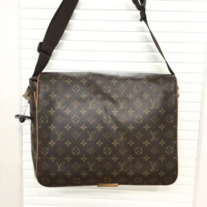 Louis Vuitton Abbesses Messenger Bag | AlmaBagz