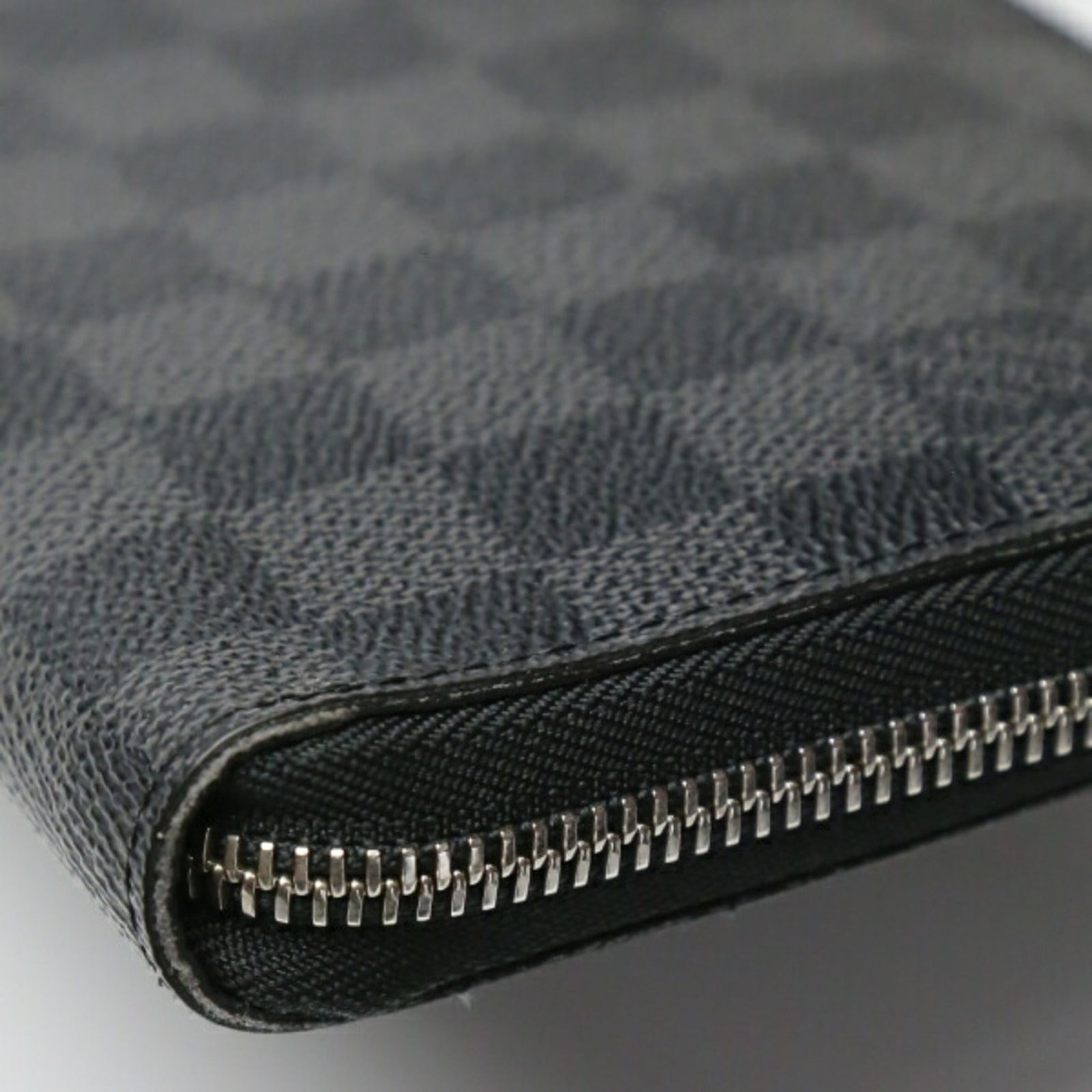 LOUIS VUITTON Organizer Wallet | AlmaBagz - Image 8