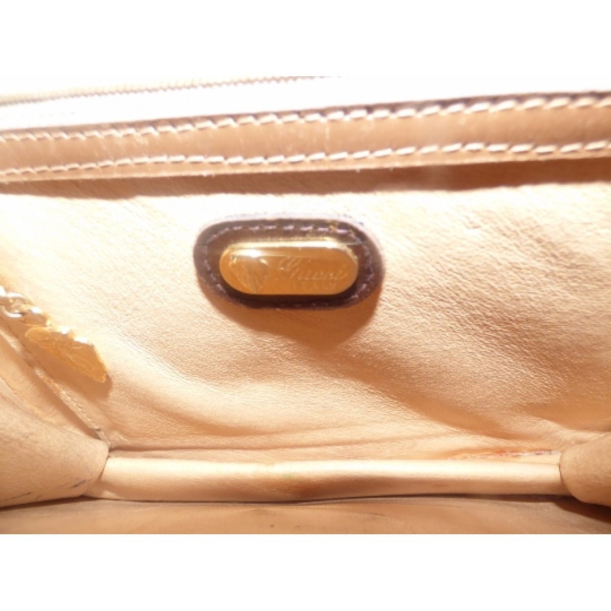 GUCCI 1960's 'Padlock' brown & tan leather boxy purse | AlmaBagz - Image 2