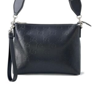 GUCCI GG-embossed messenger bag Black 696009 Leather | AlmaBagz