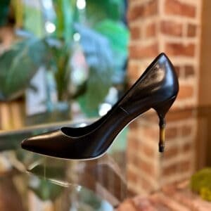 GUCCI Bamboo Black Leather Pumps SZ 38 | AlmaBagz