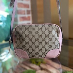 GUCCI Bree Pink GG Monogram Canvas Crossbody Bag TS3918 | AlmaBagz
