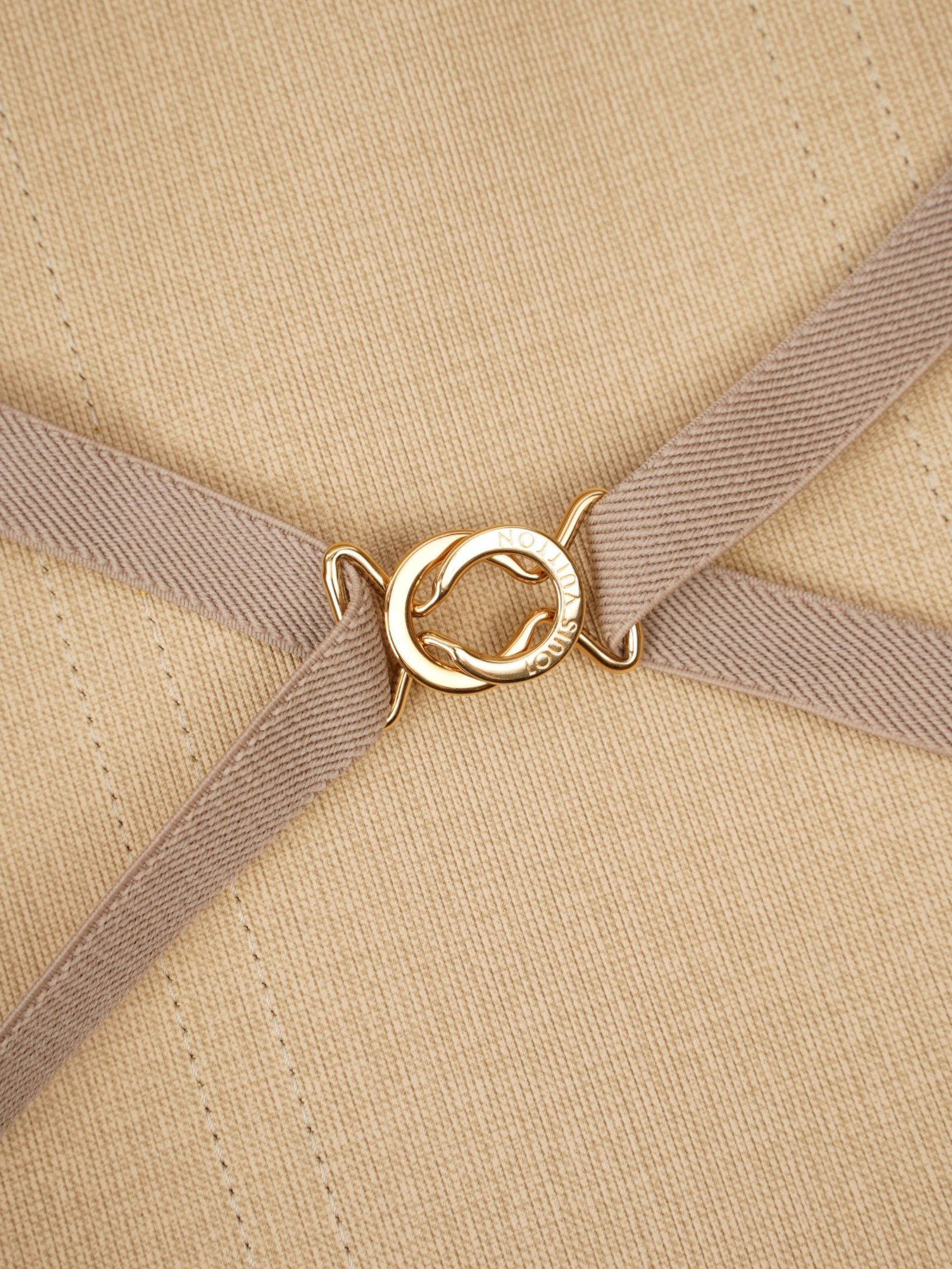 Louis Vuitton Sirius Monogram Coated Canvas 50 | AlmaBagz - Image 9