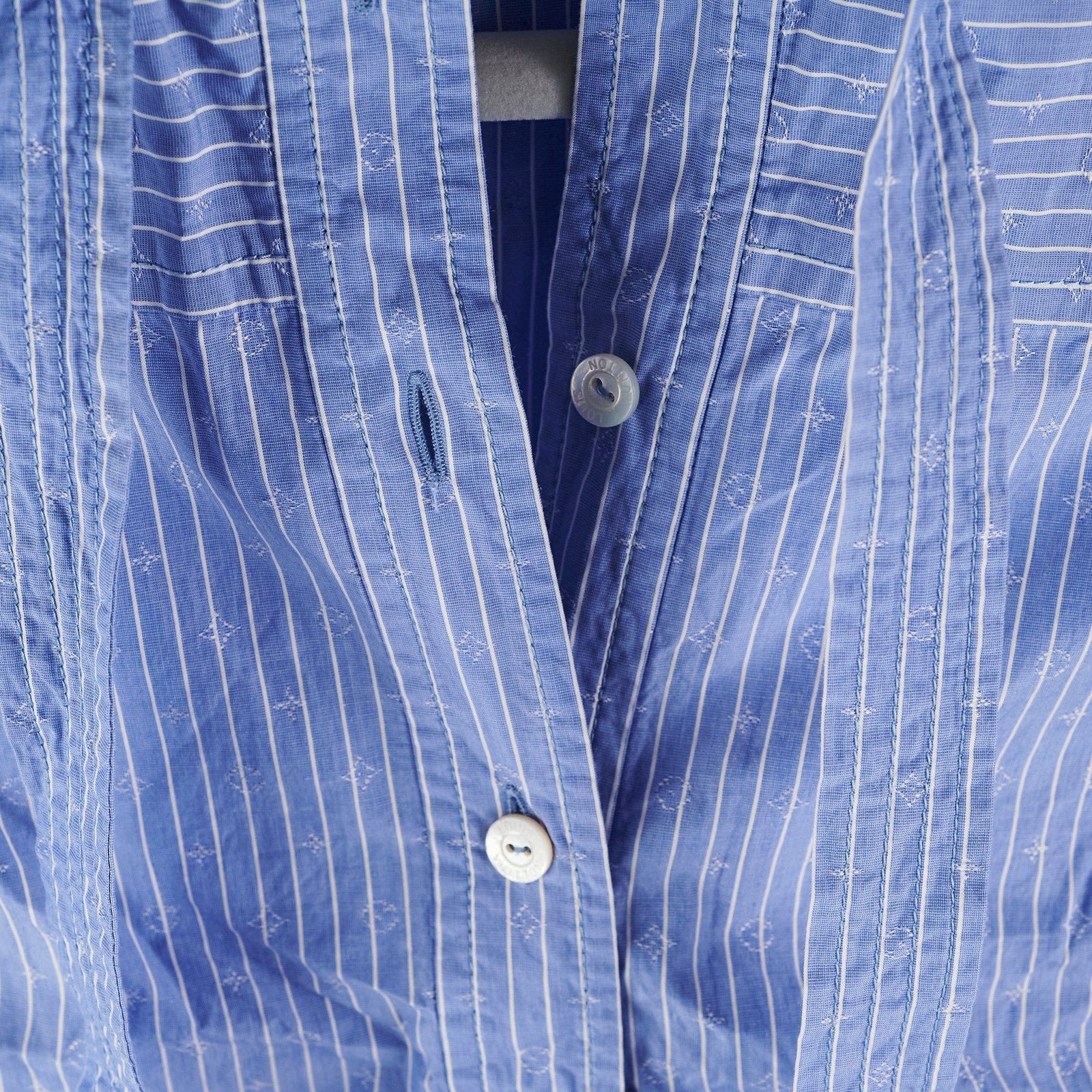 Louis Vuitton Slesveless Lavaliere Blouse Blue Size 34 | AlmaBagz - Image 7