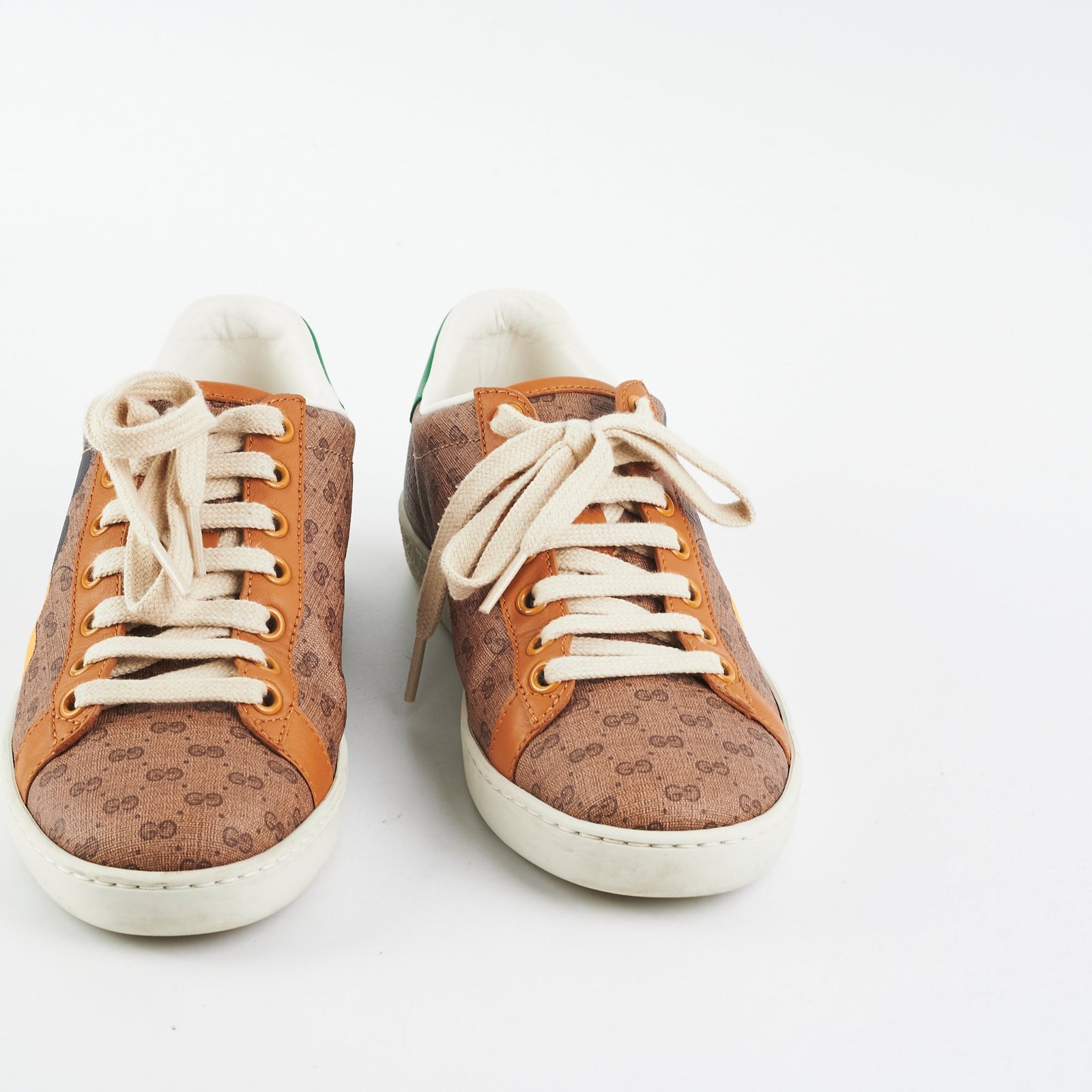 Gucci x Disney Trainers Size 34.5 | AlmaBagz