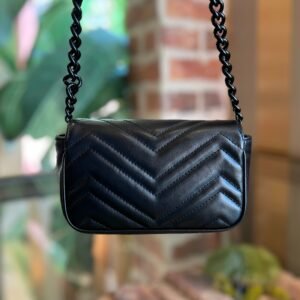 GUCCI GG Marmont Black Calfskin Matelassé Monochrome Chain Belt Bag | AlmaBagz