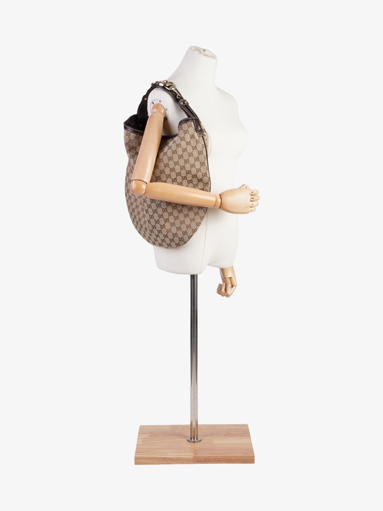 Gucci GG Hobo Beige And Ebony GG Supreme / Brown Canvas | AlmaBagz