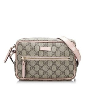 Gucci GG Supreme Crossbody Bag | AlmaBagz