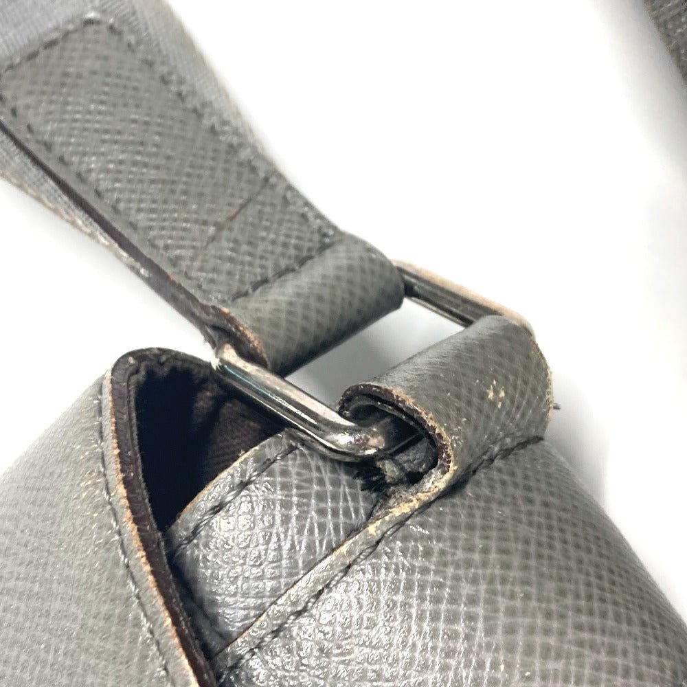 LOUIS VUITTON Shoulder Bag M32623 Taiga Leather gray Taiga Roman MM mens Used | AlmaBagz - Image 10