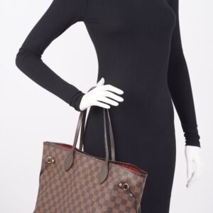 Louis Vuitton Neverfull Damier Ebene Canvas MM | AlmaBagz