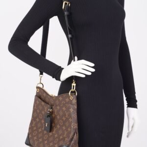 Louis Vuitton Odeon Bag Monogram Canvas MM | AlmaBagz