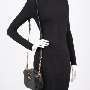 Gucci Womens Marmont Zip Black / Gold Small | AlmaBagz