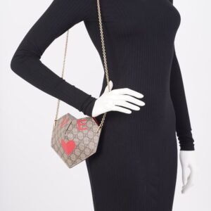 Gucci Small Heart Mini Chain Bag Supreme / Red | AlmaBagz