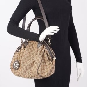 Gucci Womens Sukey Bag Supreme Canvas | AlmaBagz