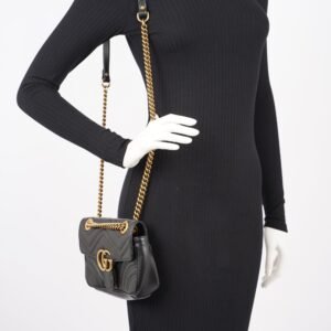 Gucci Womens Marmont Flap Black / Gold Mini | AlmaBagz