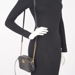Gucci Womens GG Marmont Black Mini | AlmaBagz