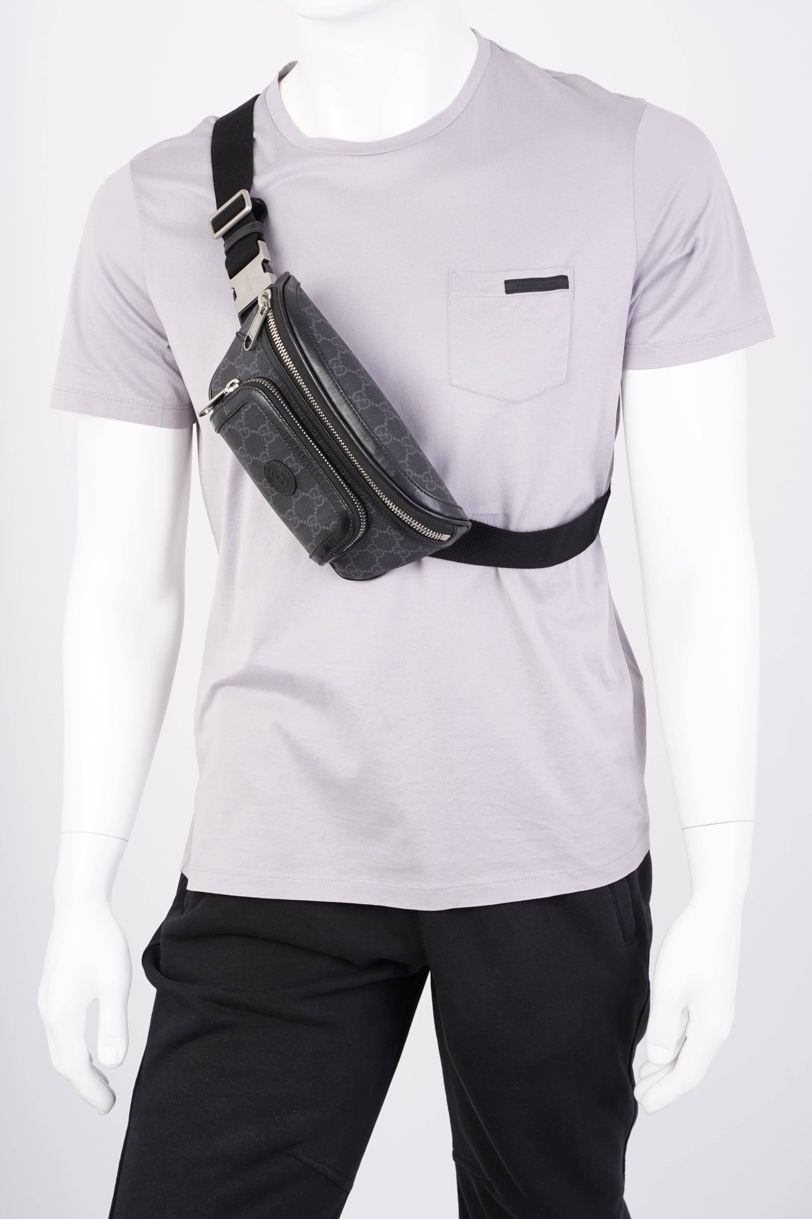 Gucci Belt Bag With Interlocking G Black / Supreme Canvas | AlmaBagz