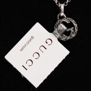 Gucci Womens Interlocking G Pendant Necklace Silver | AlmaBagz