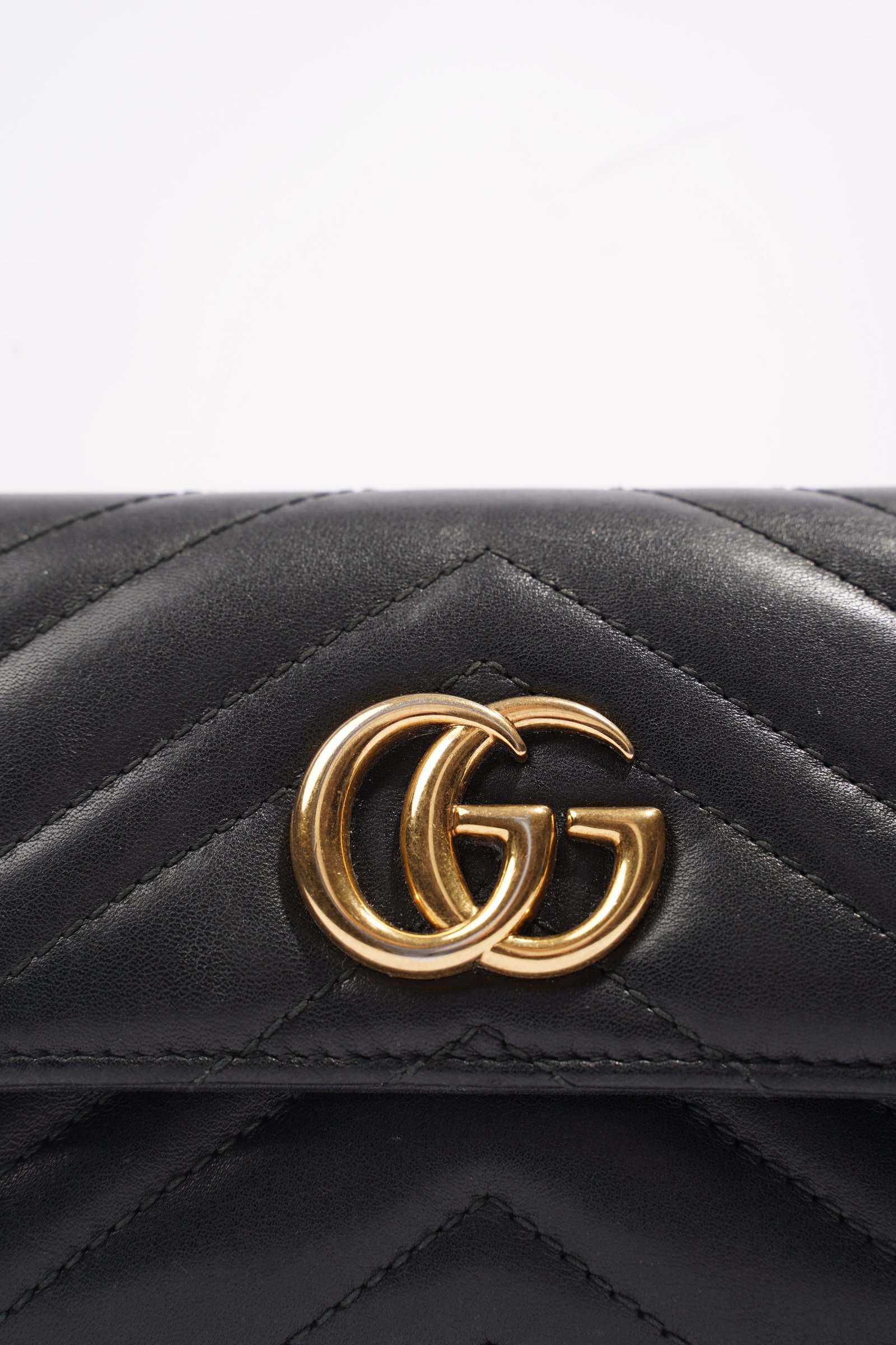 Gucci GG Marmont Wallet Black Matelasse Leather Small | AlmaBagz
