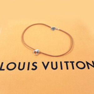 LOUIS VUITTON Necklace Silver925 , Leather Silver Louis Vuitton Cup 2003 Limited Edition Kiwi | AlmaBagz