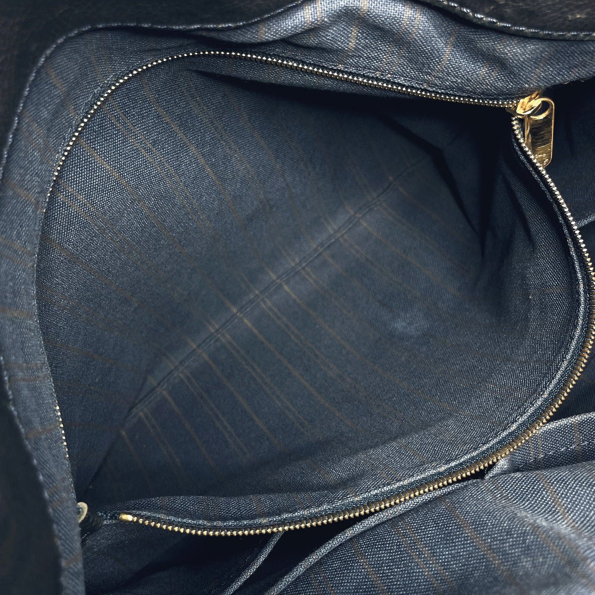 LOUIS VUITTON Shoulder Bag M93448 Monogram Ann Platt Navy Artsy MM | AlmaBagz - Image 7