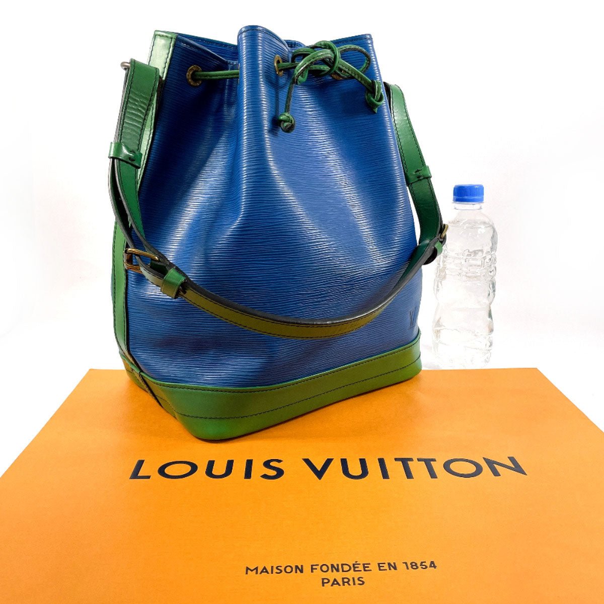 LOUIS VUITTON Shoulder Bag M44044 Epi Leather blue Noe | AlmaBagz
