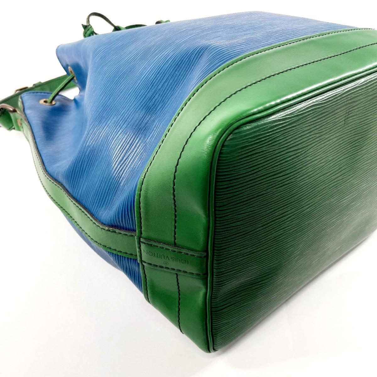 LOUIS VUITTON Shoulder Bag M44044 Epi Leather blue Noe | AlmaBagz - Image 4