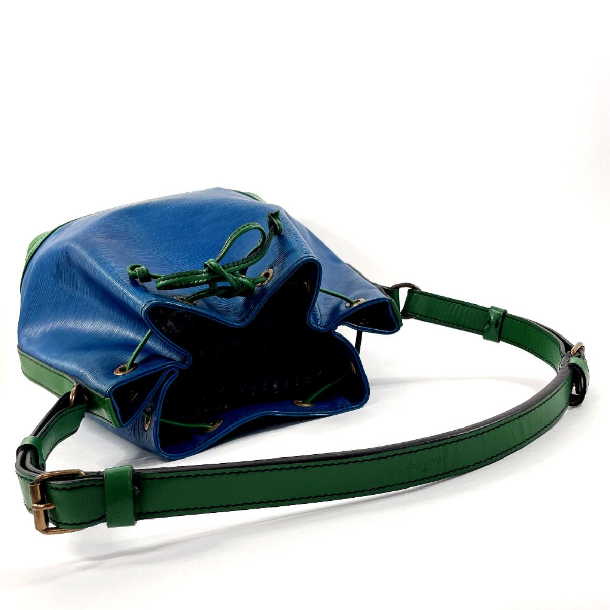 LOUIS VUITTON Shoulder Bag M44044 Epi Leather blue Noe | AlmaBagz - Image 6