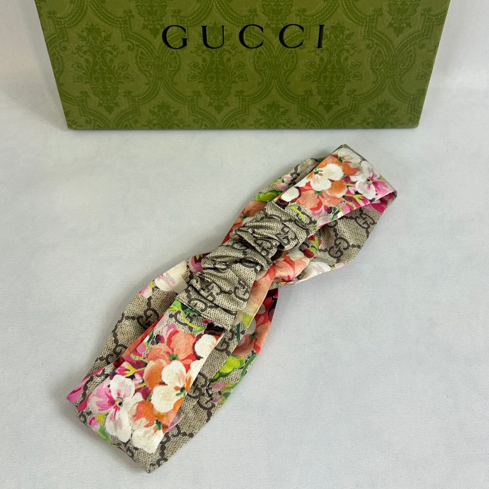 Gucci - Bandeau | AlmaBagz