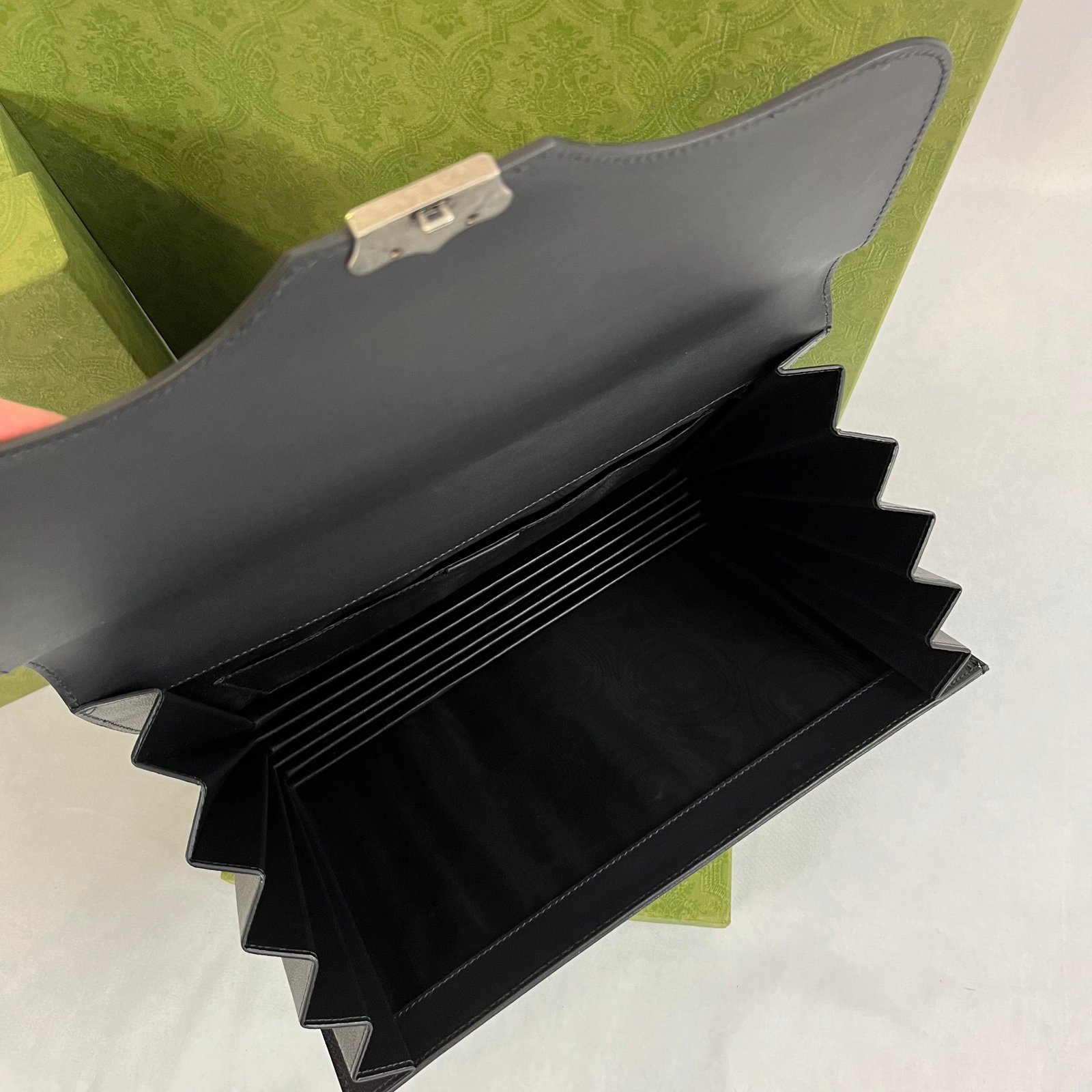 Gucci - Sac éventail | AlmaBagz - Image 3