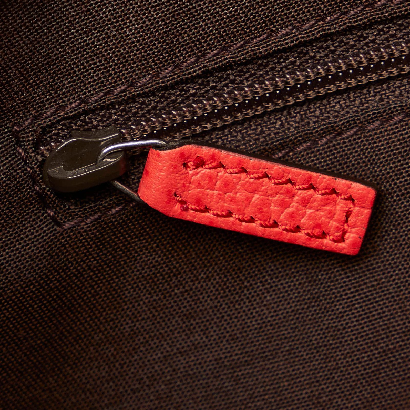 Gucci Abbey Leather Satchel | AlmaBagz - Image 9