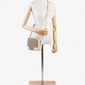 Gucci Bree Beige And Ebony GG Supreme Canvas | AlmaBagz