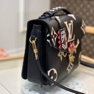 Louis Vuitton Master Quality Cross Body Women's Bag (Black) | AlmaBagz