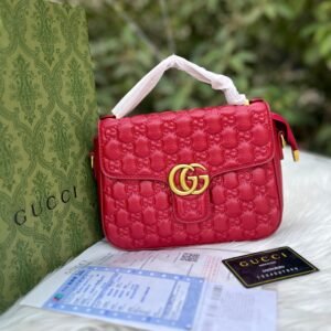GUCCI Crossbody Bag – Luxury Redefined for the Modern Woman  (Red) | AlmaBagz