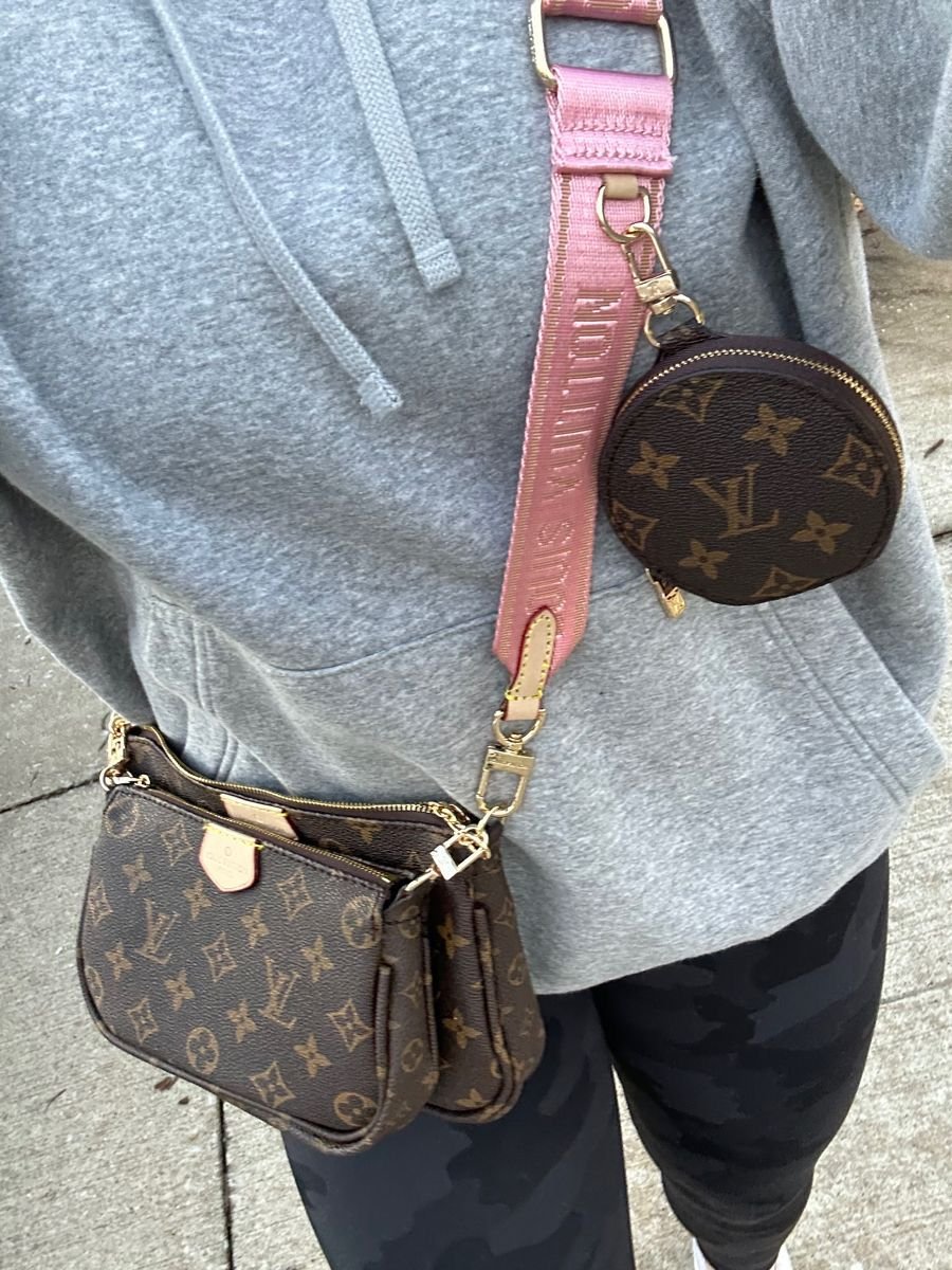 Louis Vuitton Pochette 3-Piece Set with Brand Zipper, Tag, Card, Invoice & Box | AlmaBagz - Image 3
