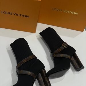 Louis Vuitton - Bottines chaussettes T40 | AlmaBagz
