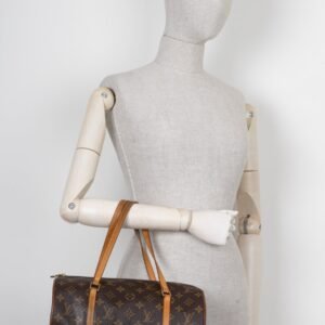 LOUIS VUITTON Papillon Bag MNG | AlmaBagz