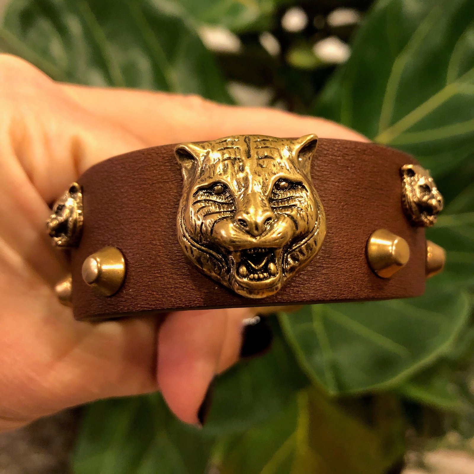 Gucci Feline Head Leather Bracelet in Brown | AlmaBagz
