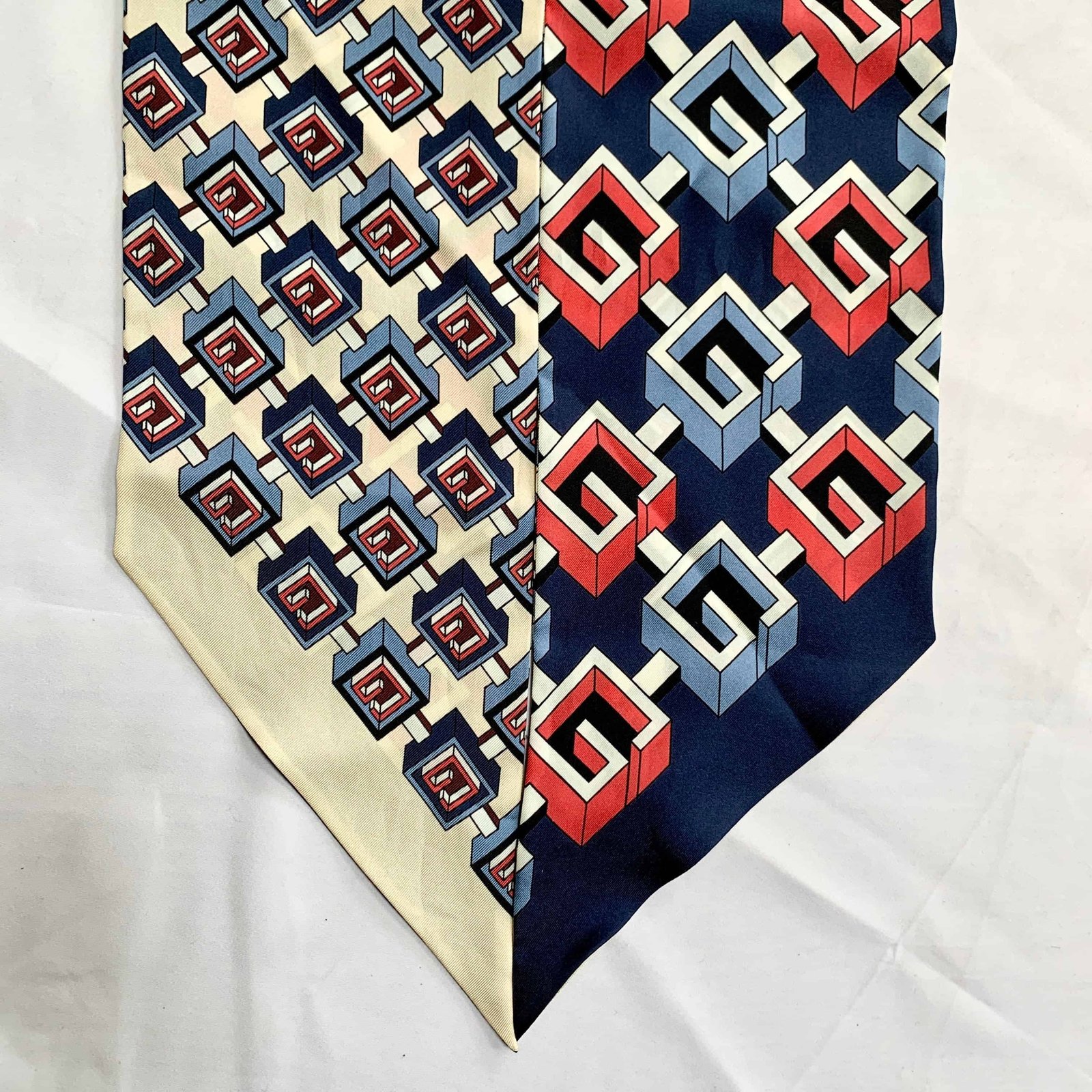 Gucci Silk Geometric G Print Neck Scarf in Cream and Slate Blue | AlmaBagz